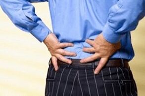 dor nas costas con osteocondrose lumbar